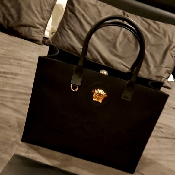Authentic Versace Medusa Canvas Tote bag - Picture 4 of 6